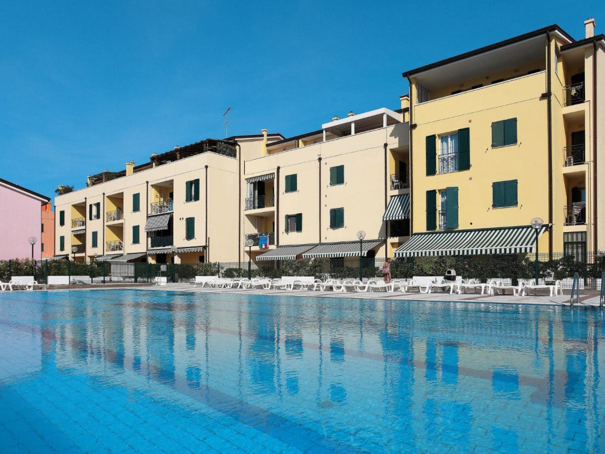 Albatros-2 By Interhome * Caorle